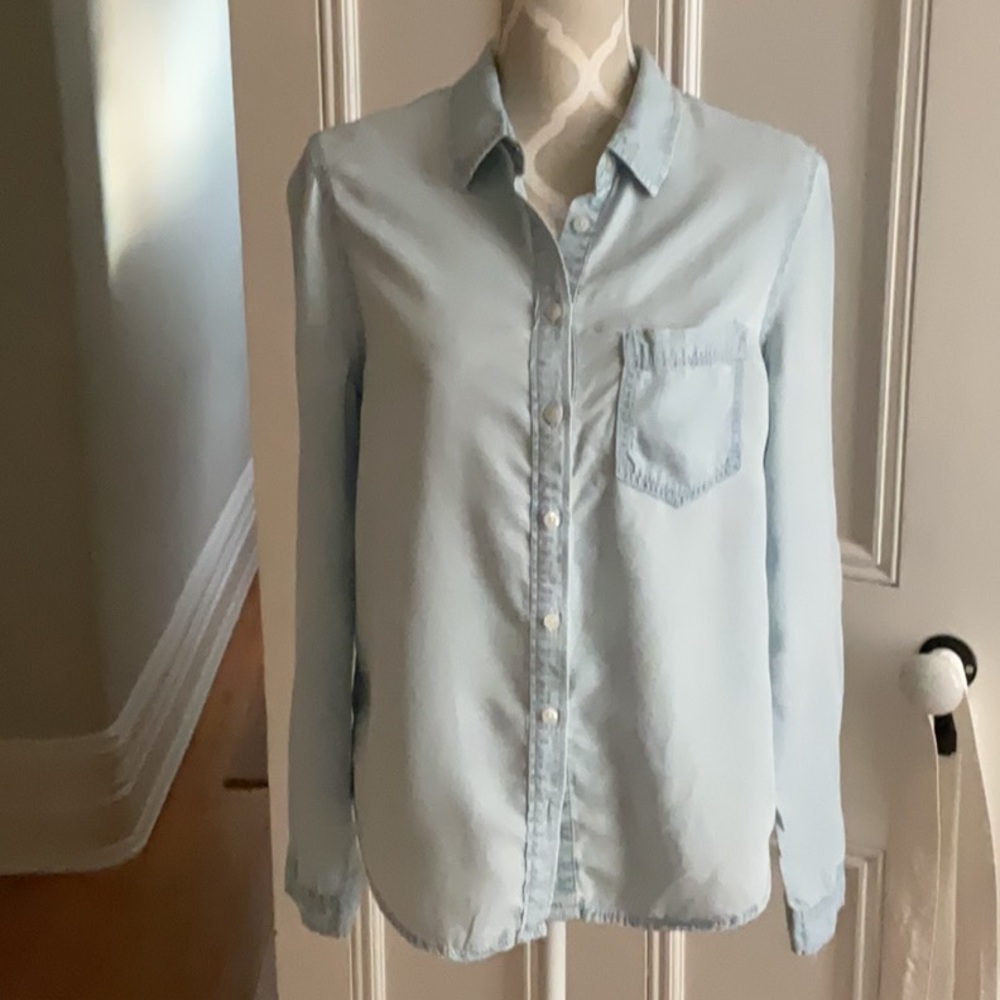 Blue notes boyfriend fit chambray Button-Up Shirt
